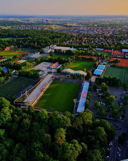 法支撐高薪 法支撐高薪